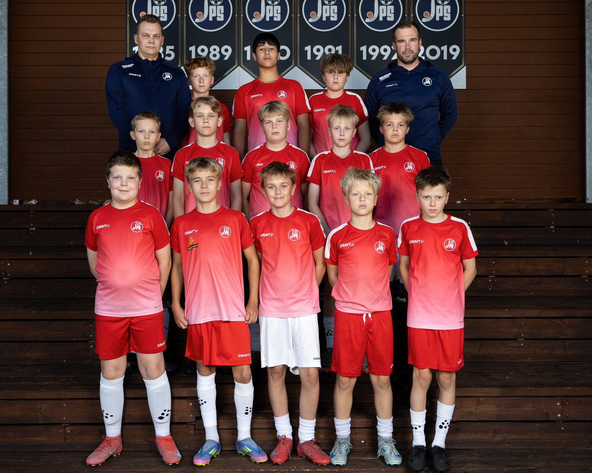 20250911_JPS_futis_joukkuekuva_P2013